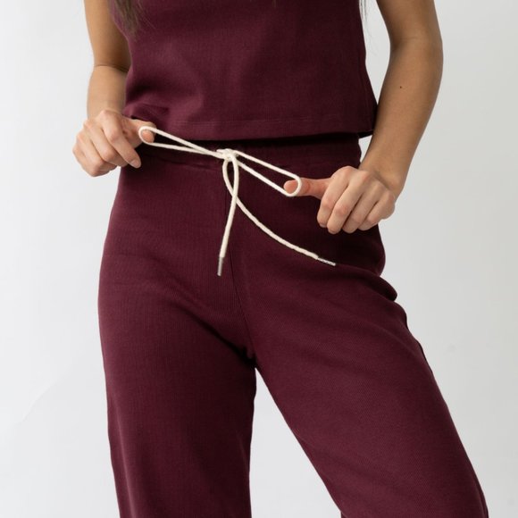 Wildflo Studio Ribbed Lounge Pants Dark Red - Picture 2 of 2